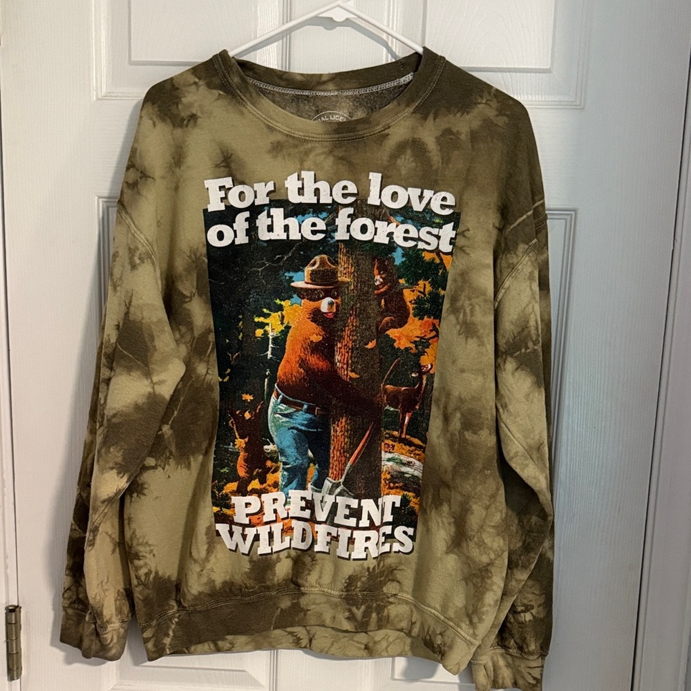 Forest Green Graphic Women's Sweater